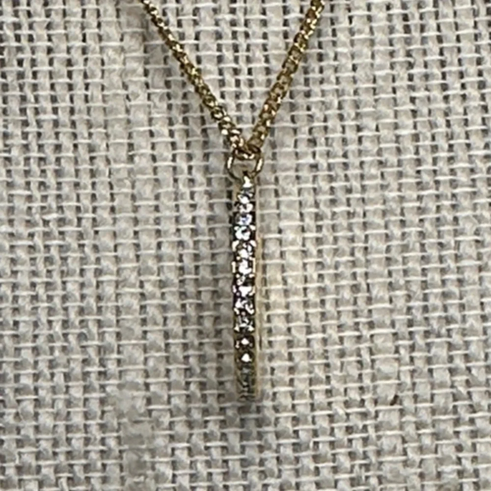 Kate Spade Gold Tone Round California Pendant Necklace 24” with 3” Extender
